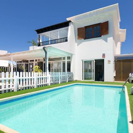 Villa Siroi, Puerto Del Carmen, Heated Pool, 10Mn From The Sea Пуерто дел Кармен Екстериор снимка